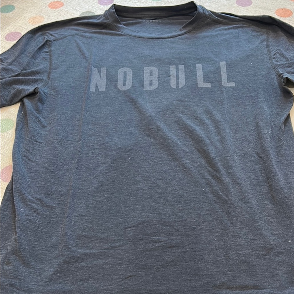 NOBULL Men's Gray T-Shirt